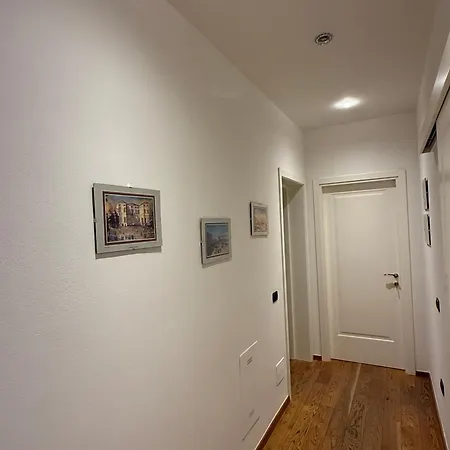 Primo Piano Pensión Módena