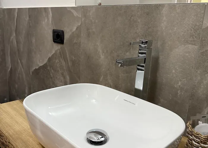 Primo Piano Affittacamere 3*